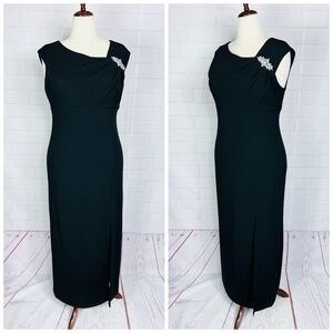 👗NWOT |•SLNY•| Beautiful Black Rhinestone Broach Formal Dress Size 14